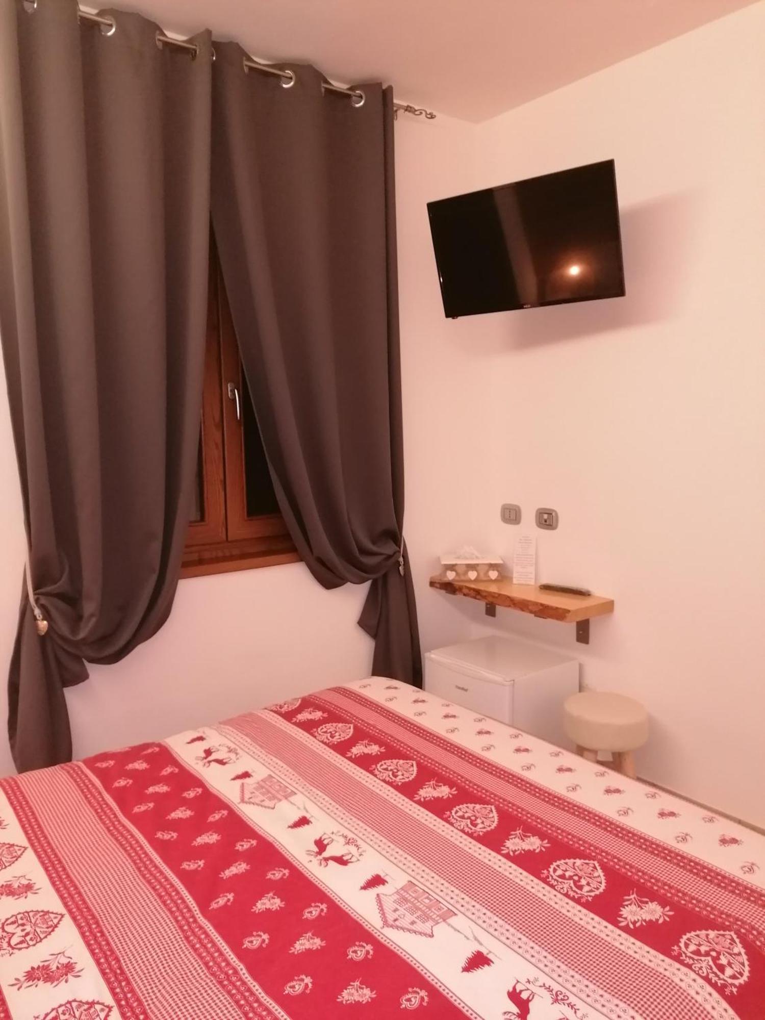 Azienda Agricola Agriturismo I Sei Petali Capo di Ponte Zewnętrze zdjęcie